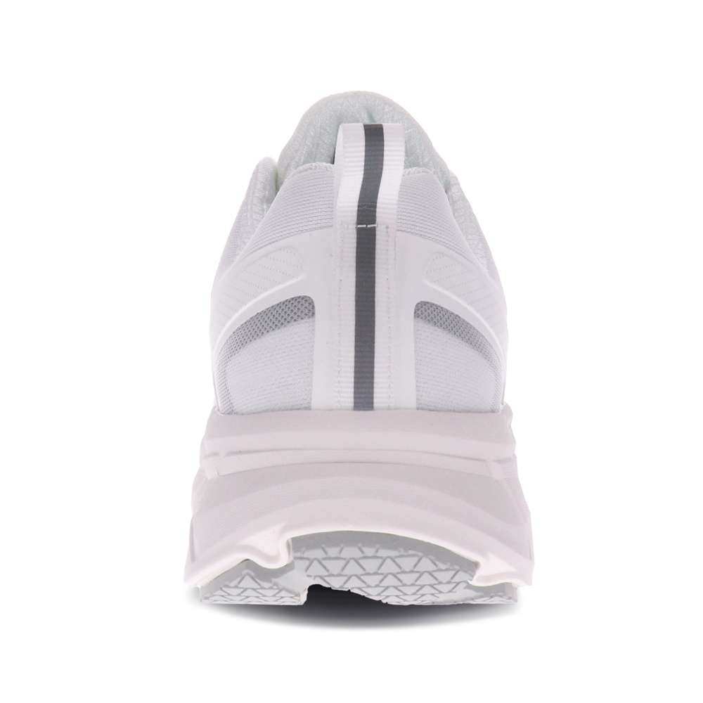 Walker Mesh III Active Sneaker - White