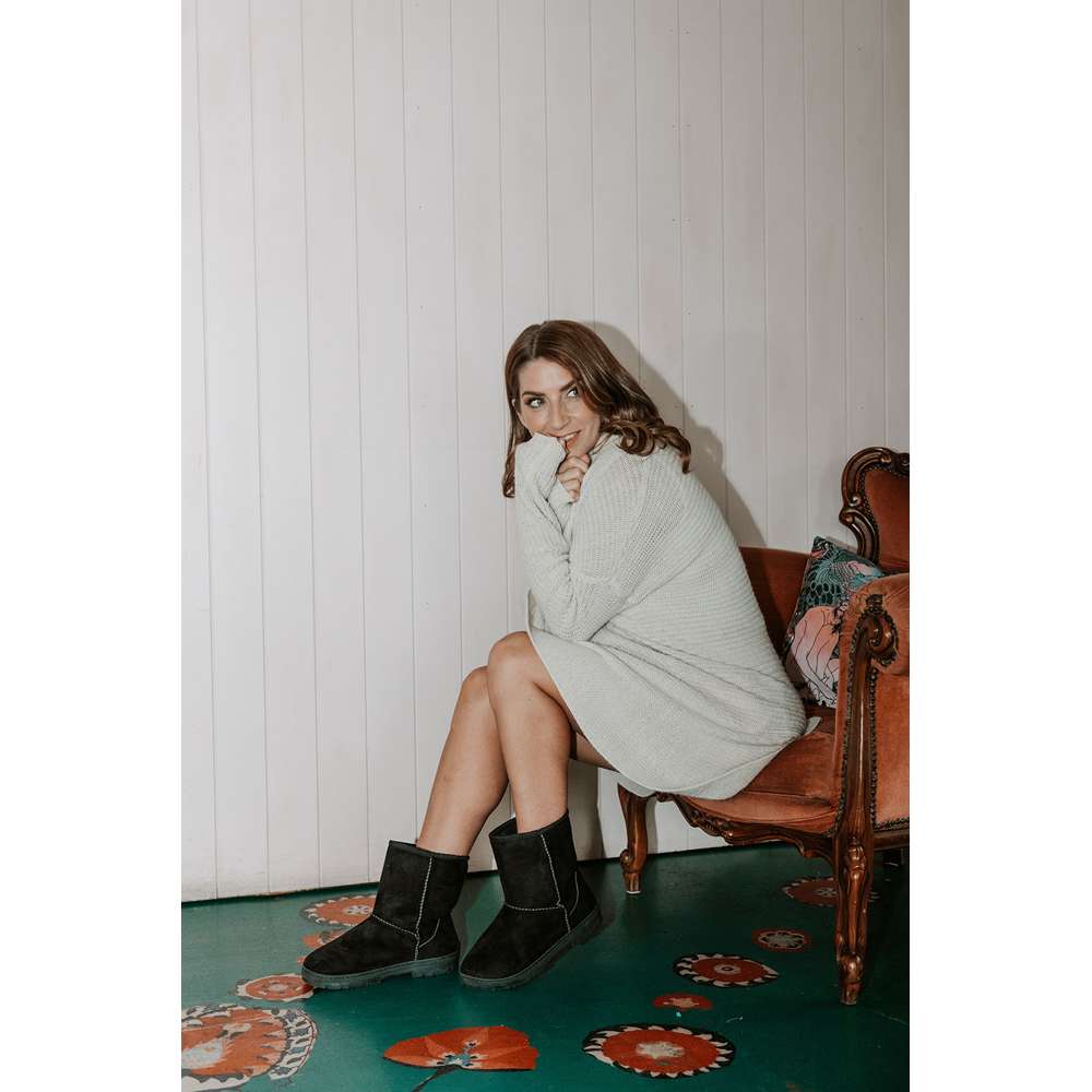 Famous Slipper Boot - Black