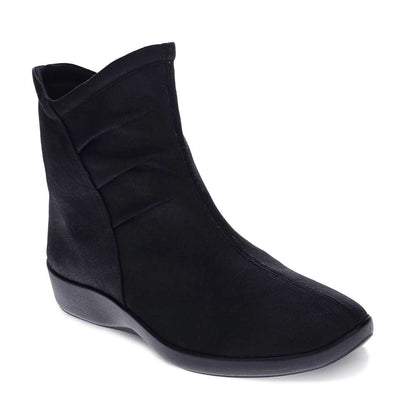 Karla Boots - Black