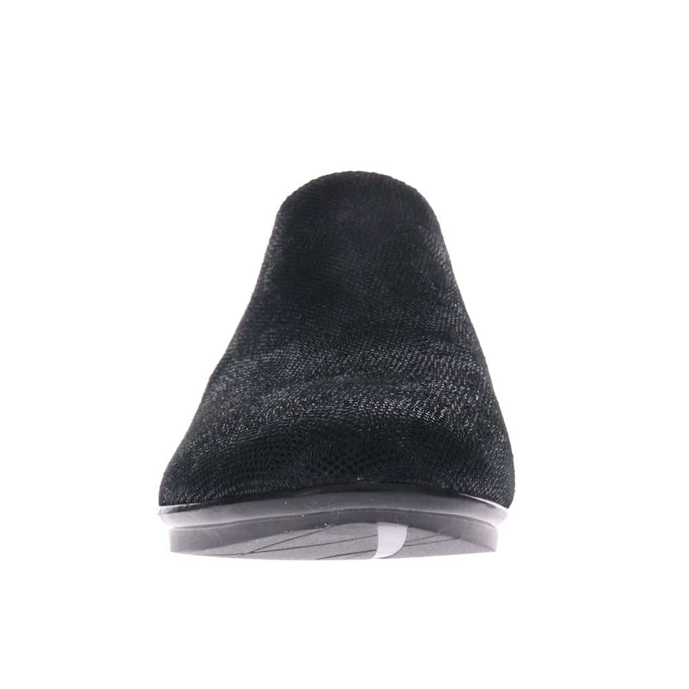 Jamaica Loafer - Black Angle