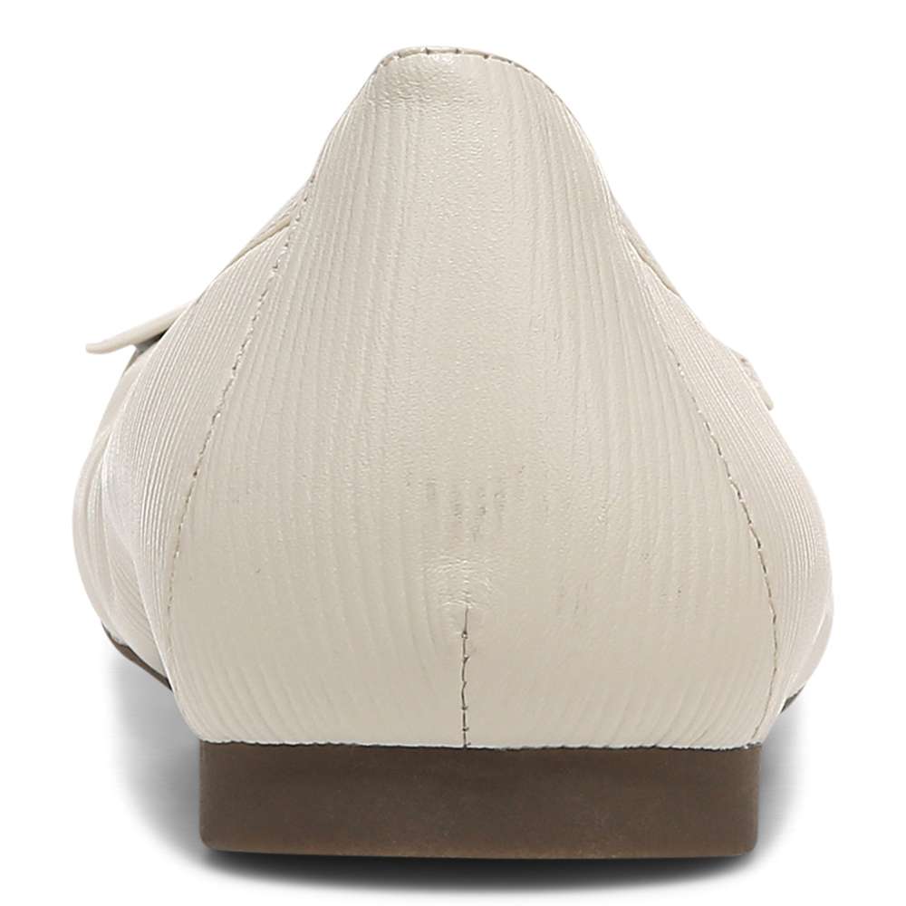 Amorie Ballet Flat - Cream Wavy