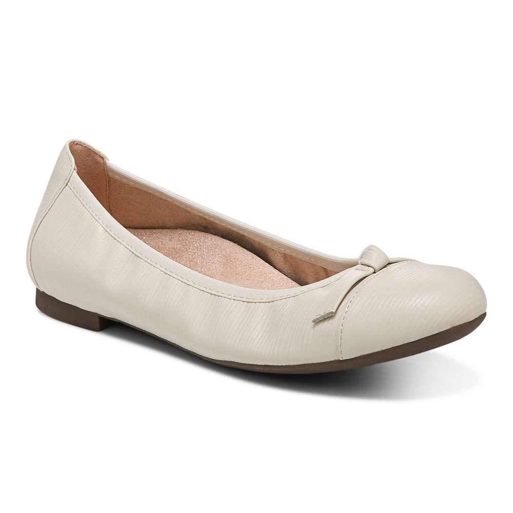 Amorie Ballet Flat - Cream Wavy
