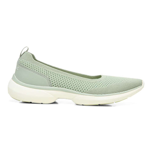 Kallie Active Flat - Sage
