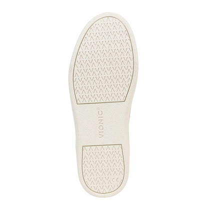 Winny Lace-Up Sneaker - Silver