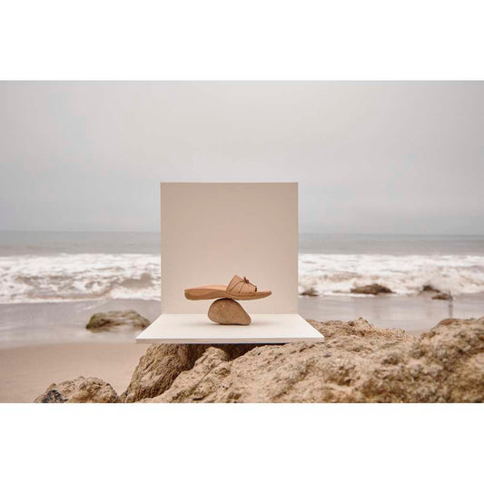 Lifestyle image for Bella Slide - Camel