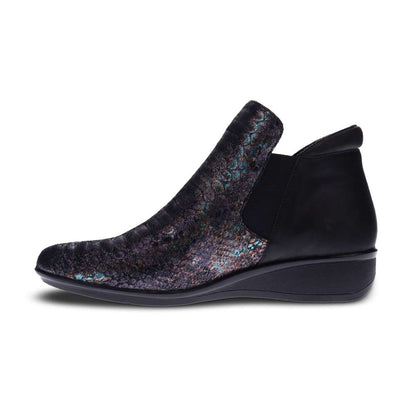 Damascus Wedged Boot - Black Metallic Python/Onyx
