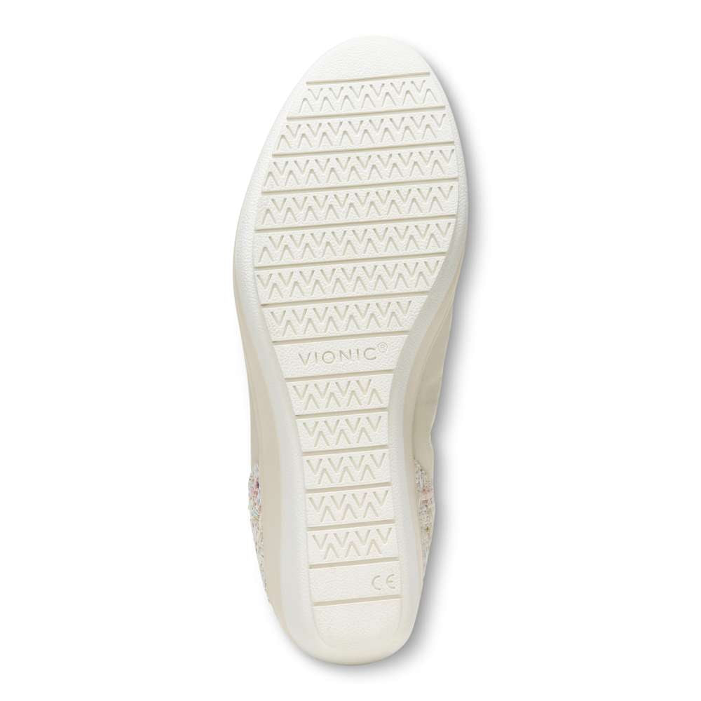 Jacey Wedge - Cream