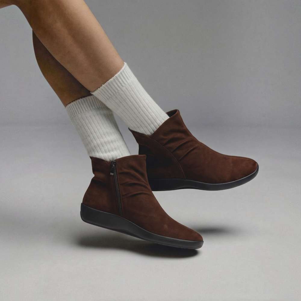Karla Boot - Brown