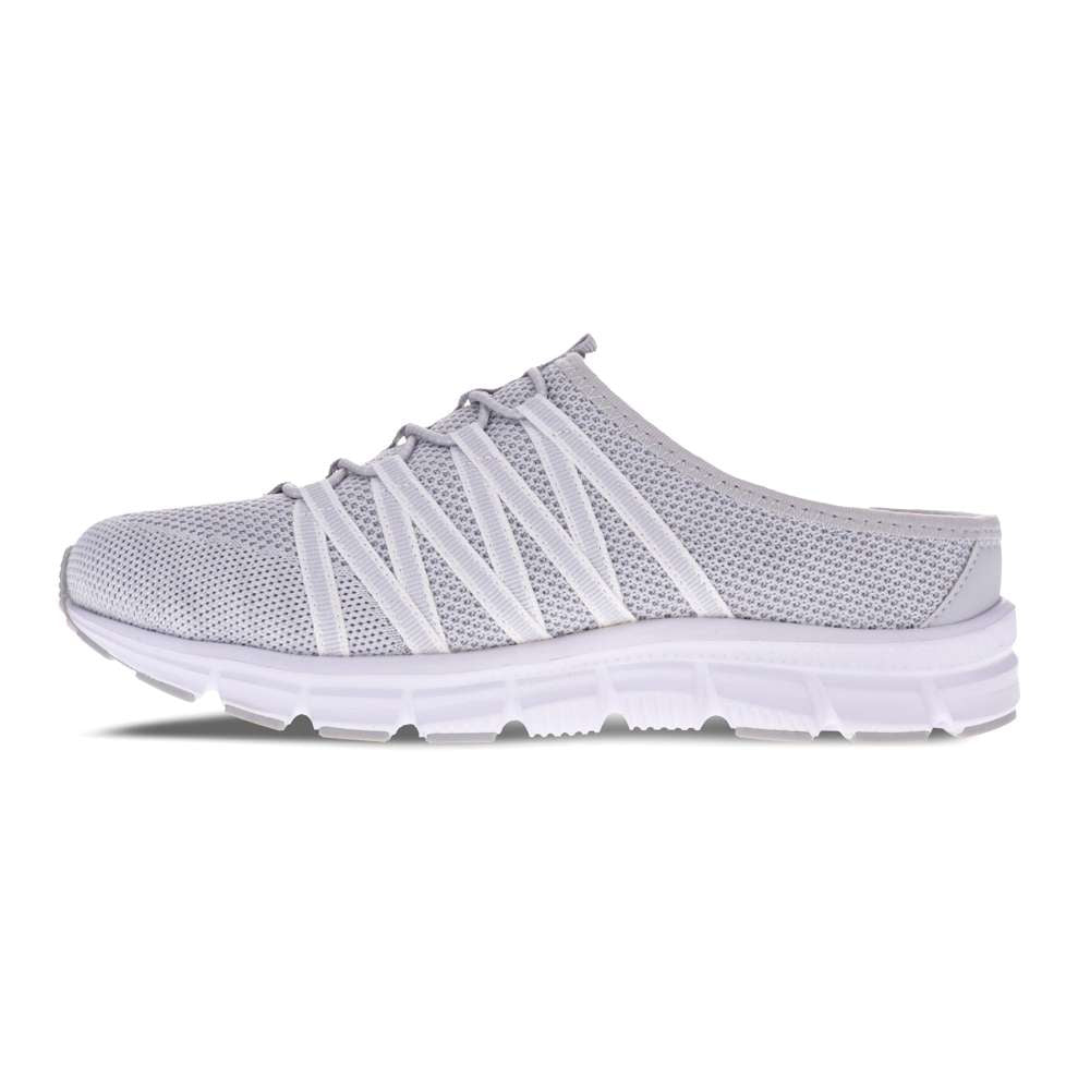 Utopia Knit Slip-On Casual Sneaker - Grey